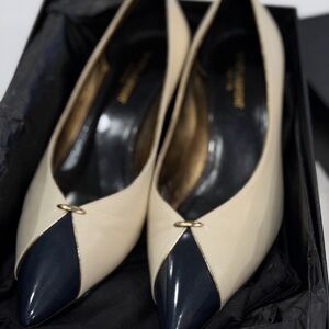 Saint Laurent Cream Women's Pumps